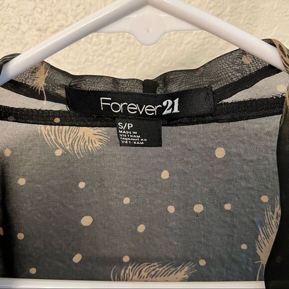 Forever 21 Open Sheer Black Feather Open Wrap Size S/P - Picture 3 of 4